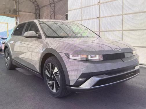 2025 Hyundai IONIQ 5 SE