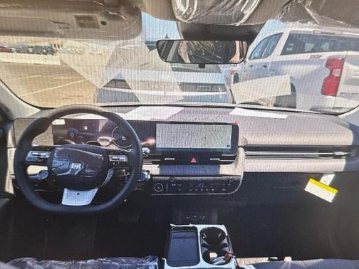 2025 Hyundai IONIQ 5 SE