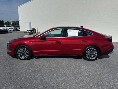 Red 2025 Hyundai SONATA Hybrid Limited
