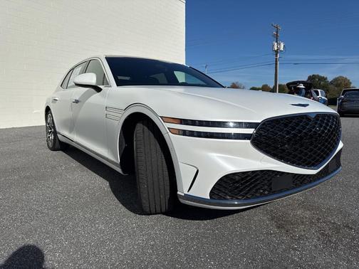 2023 Genesis G90 3.5T e-SC