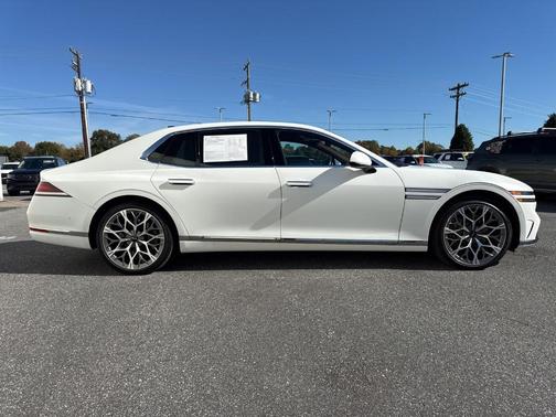 2023 Genesis G90 3.5T e-SC