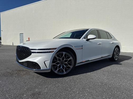 2023 Genesis G90 3.5T e-SC