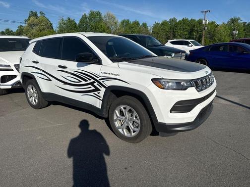 2024 Jeep Compass Sport