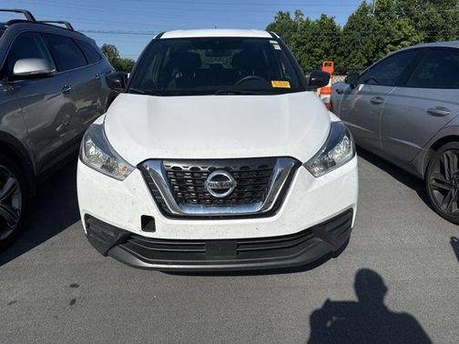 2020 Nissan Kicks S