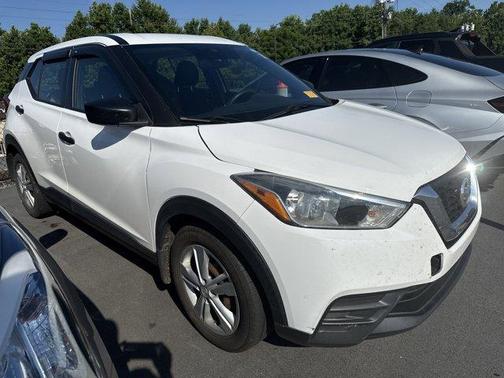 2020 Nissan Kicks S