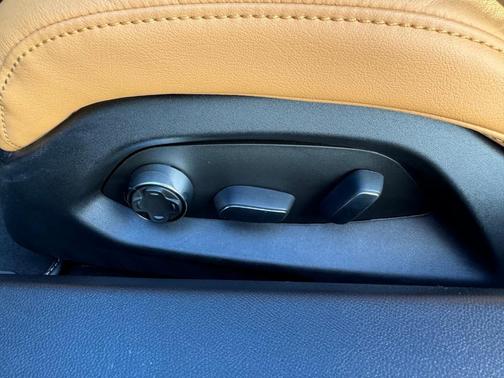 2020 Chevrolet Corvette Stingray w/3LT