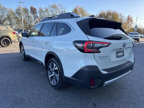 2021 Subaru Outback Touring