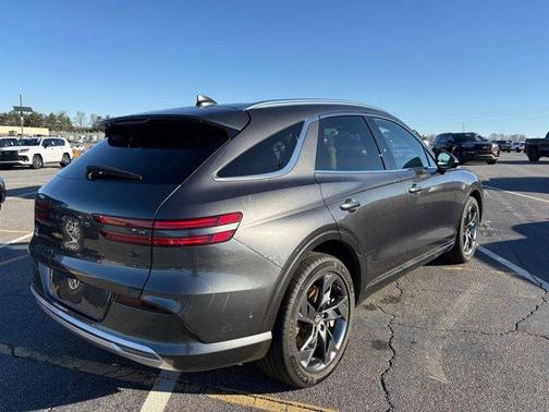 2023 Genesis Electrified GV70 Advanced