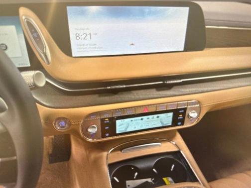 2025 Genesis G90 3.5T e-SC