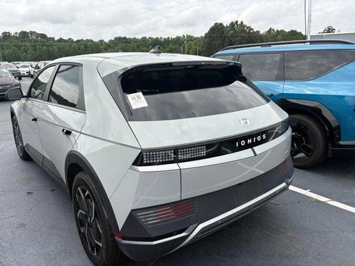 Cyber Gray 2024 Hyundai IONIQ 5 SEL