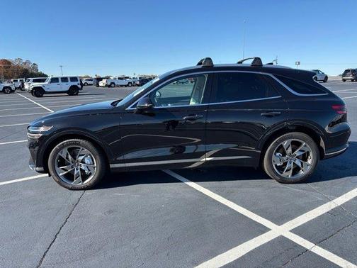 2024 Genesis Electrified GV70 Advanced