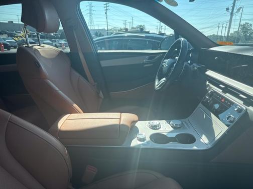 Vik Black 2026 Genesis GV80 2.5T Prestige
