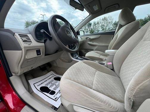 2009 Toyota Corolla LE