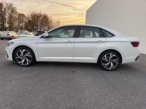 2025 Volkswagen Jetta 1.5T SEL