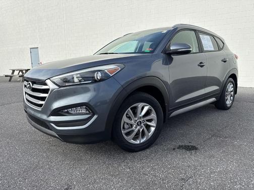 2017 Hyundai TUCSON SE Plus