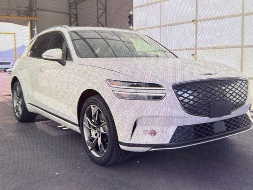 2025 Genesis Electrified GV70 Advanced