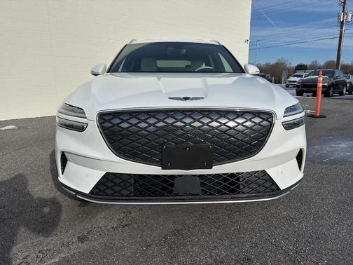 2025 Genesis Electrified GV70 Advanced