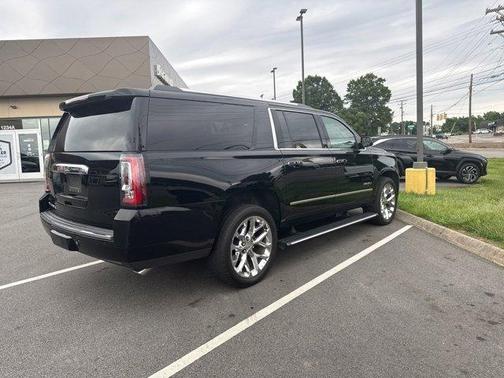Onyx Black 2019 GMC Yukon XL Denali