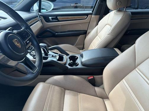 2019 Porsche Cayenne S