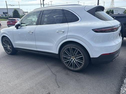 2019 Porsche Cayenne S