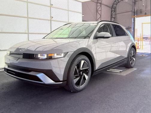 2025 Hyundai IONIQ 5 SEL