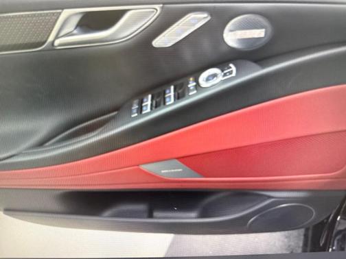 2025 Genesis G80 3.5T Sport Prestige