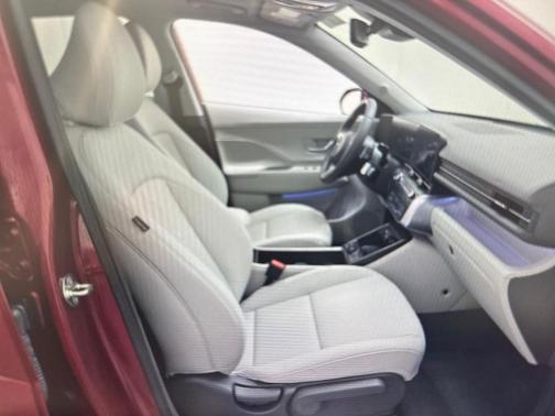 2025 Hyundai KONA Limited