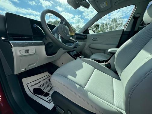 2025 Hyundai KONA Limited