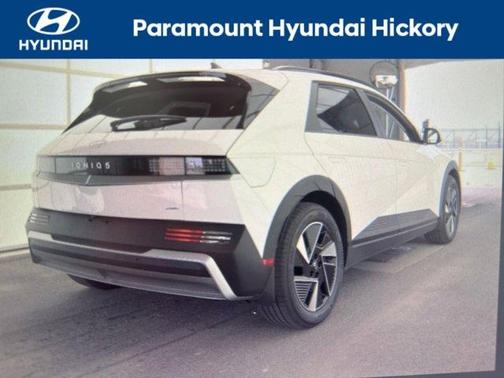 2025 Hyundai IONIQ 5 SEL