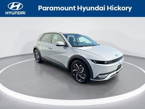 2024 Hyundai IONIQ 5 SEL