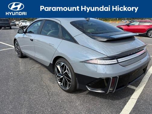 2023 Hyundai IONIQ 6 SEL