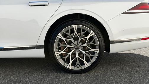 2025 Genesis G90 3.5T e-SC