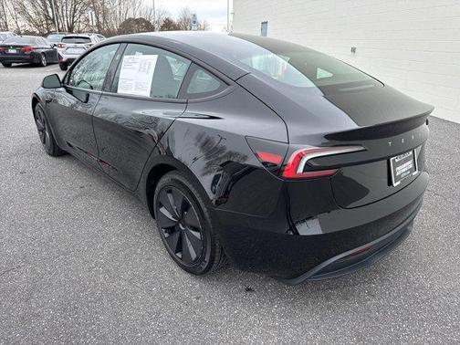 2025 Tesla Model 3 Long Range