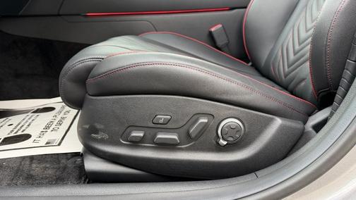 2025 Genesis G80 3.5T Sport Advanced