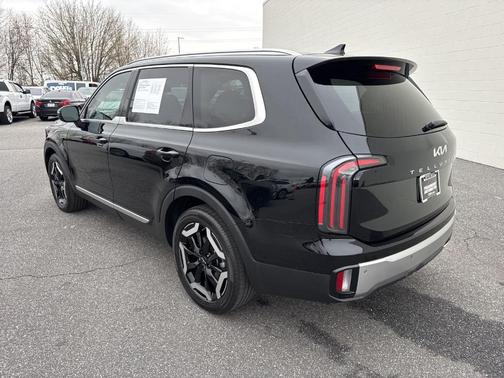2023 Kia Telluride EX