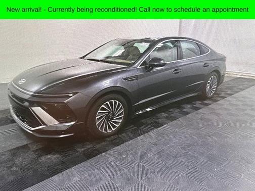 2025 Hyundai SONATA Hybrid Limited