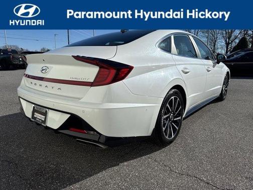 2021 Hyundai SONATA Limited