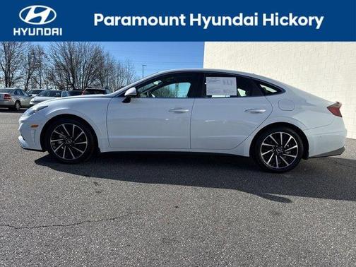 2021 Hyundai SONATA Limited