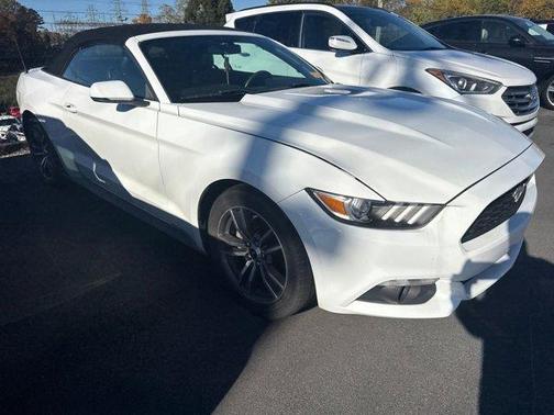 2017 Ford Mustang EcoBoost Premium
