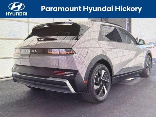 2025 Hyundai IONIQ 5 SEL