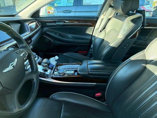 2018 Genesis G90 5.0 Ultimate