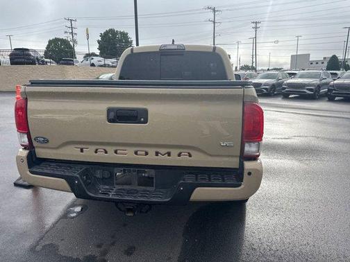 Quicksand 2017 Toyota Tacoma TRD Sport