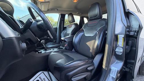 2017 Jeep Cherokee Trailhawk