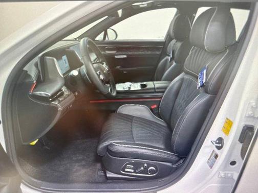 2025 Genesis G90 3.5T e-SC