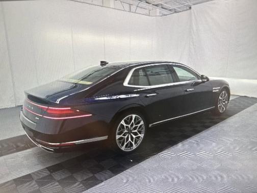 2025 Genesis G90 3.5T e-SC