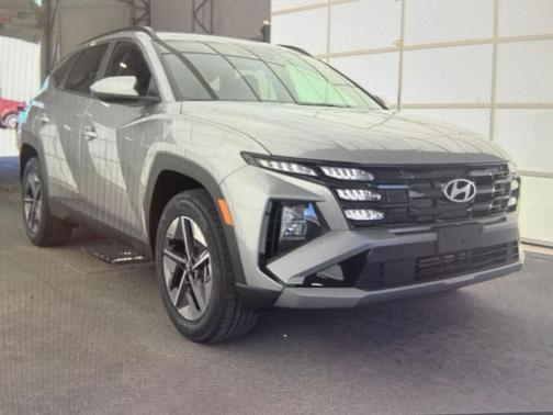 Shimmering Silver 2026 Hyundai TUCSON SEL