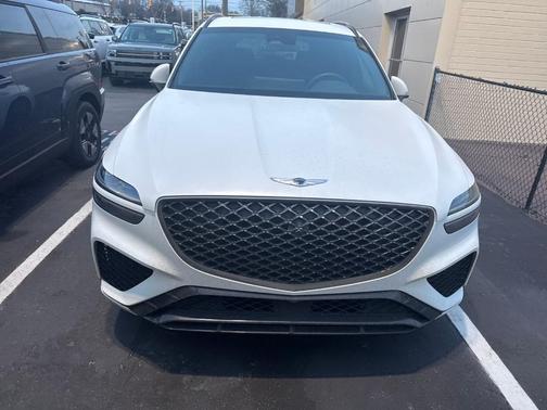2024 Genesis GV70 2.5T