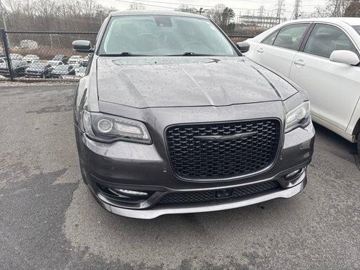 2022 Chrysler 300 Touring L