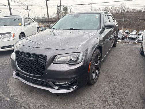 2022 Chrysler 300 Touring L