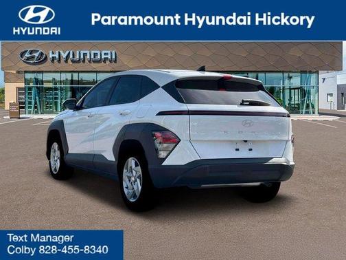 2026 Hyundai KONA SE